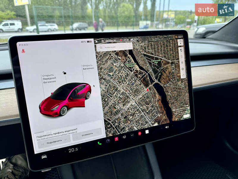 Седан Tesla Model 3 2021 в Виннице