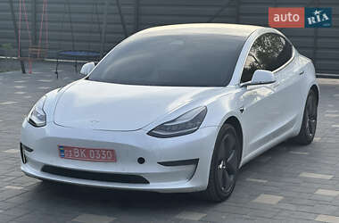 Седан Tesla Model 3 2020 в Владимире