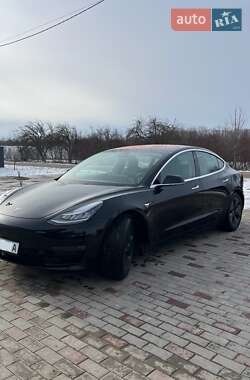 Седан Tesla Model 3 2018 в 