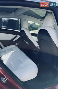 Седан Tesla Model 3 2018 в 