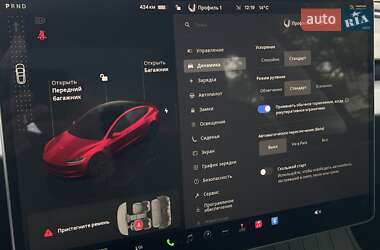 Внедорожник / Кроссовер Tesla Model 3 2024 в 