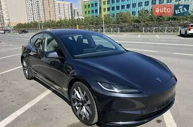Седан Tesla Model 3 2024 в Одессе