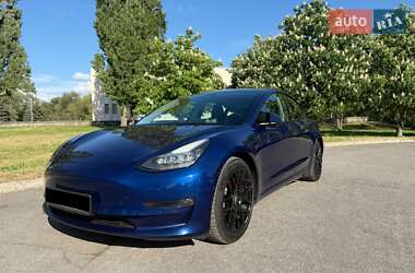 Седан Tesla Model 3 2018 в Кременчуге