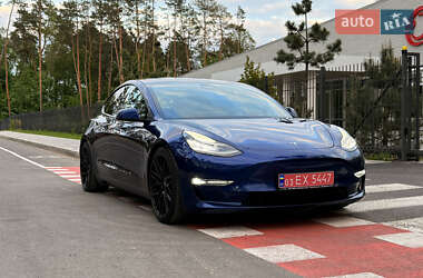 Седан Tesla Model 3 2019 в 