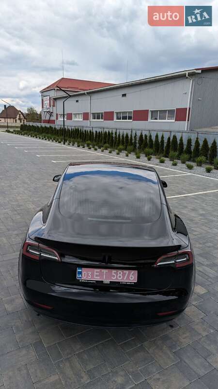 Седан Tesla Model 3 2018 в Луцке фото 13 Седан Tesla Model 3 2018 в Луцке