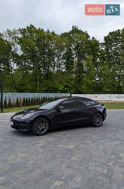 Седан Tesla Model 3 2018 в 