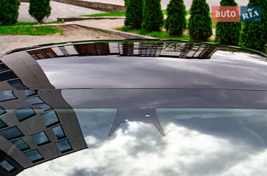 Седан Tesla Model 3 2022 в Львове
