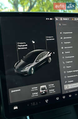 Седан Tesla Model 3 2018 в Одессе