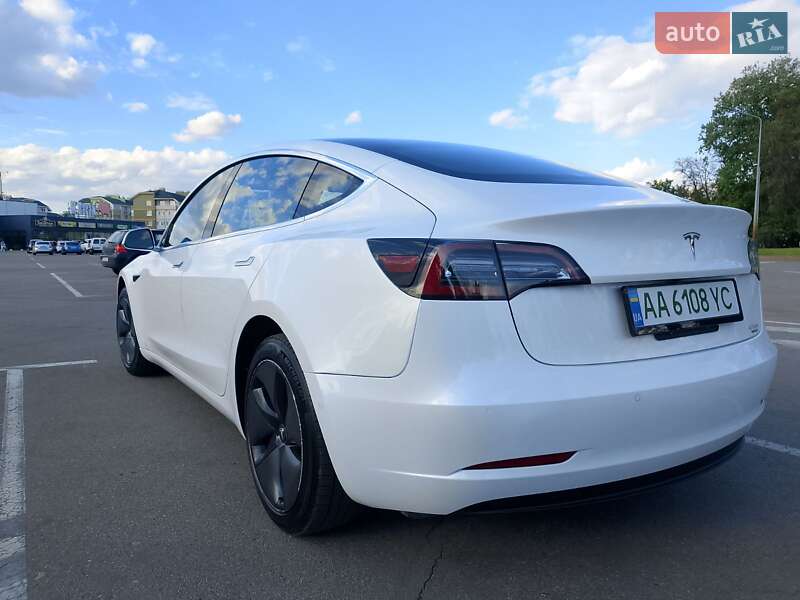 Седан Tesla Model 3 2019 в Києві фото 12 Седан Tesla Model 3 2019 в Києві
