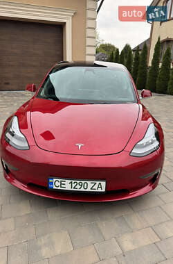 Седан Tesla Model 3 2019 в 