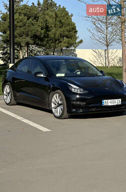 Седан Tesla Model 3 2018 в 