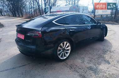 Седан Tesla Model 3 2019 в 
