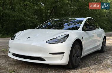 Седан Tesla Model 3 2019 в Кропивницком