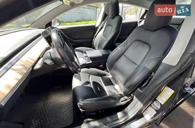 Седан Tesla Model 3 2018 в 