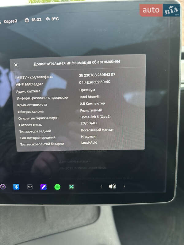 Седан Tesla Model 3 2018 в Черновцах