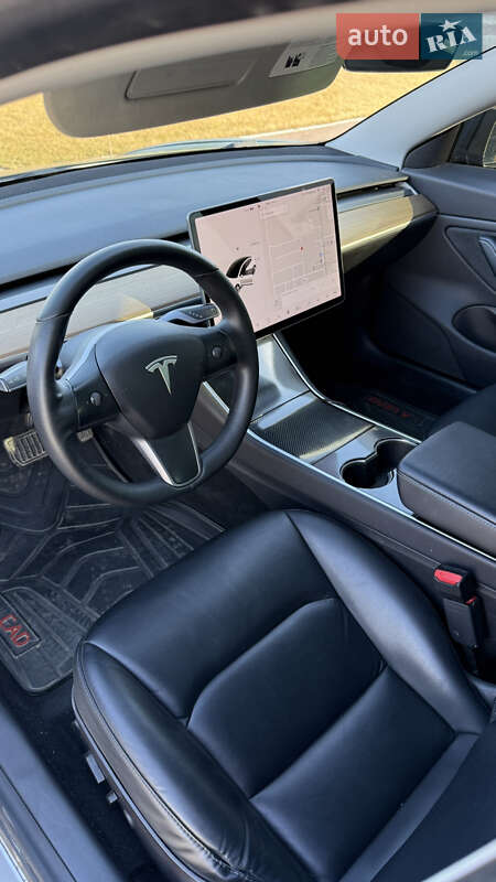 Седан Tesla Model 3 2019 в Ровно фото 21 Седан Tesla Model 3 2019 в Ровно