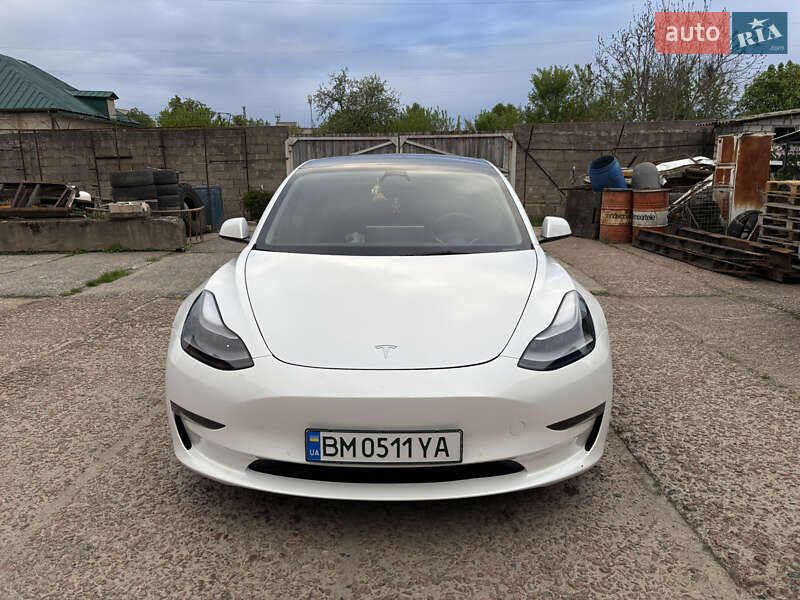 Седан Tesla Model 3 2022 в Києві