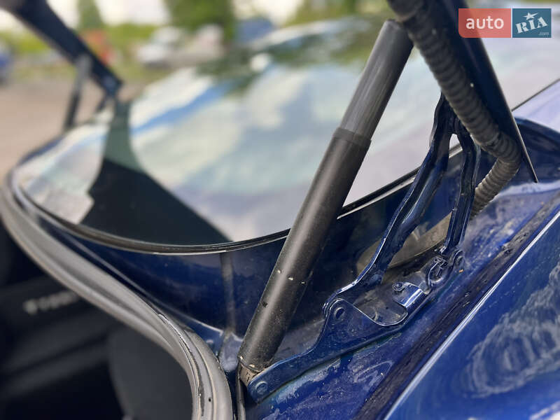 Седан Tesla Model 3 2018 в Броварах