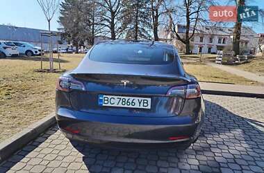 Седан Tesla Model 3 2019 в 