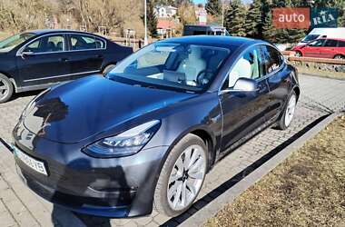 Седан Tesla Model 3 2019 в 