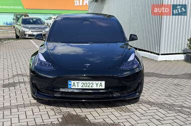 Седан Tesla Model 3 2021 в Ивано-Франковске