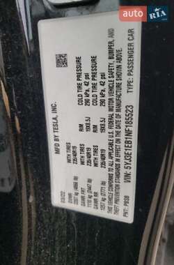 Седан Tesla Model 3 2022 в 