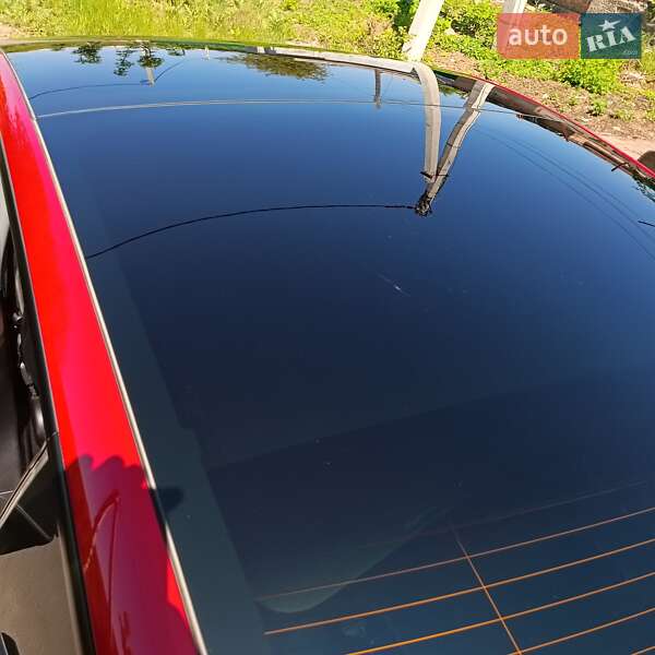 Седан Tesla Model 3 2021 в Києві