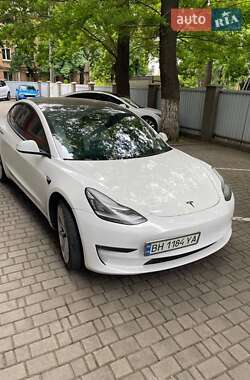 Седан Tesla Model 3 2018 в 