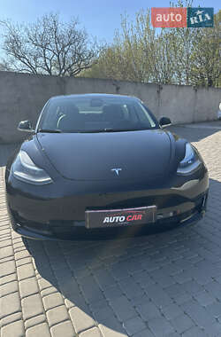 Седан Tesla Model 3 2020 в Знам'янці