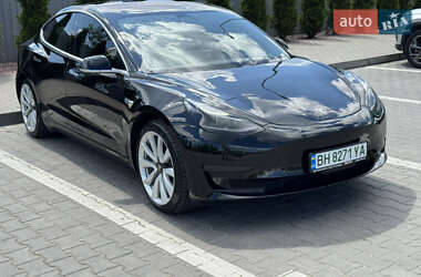 Седан Tesla Model 3 2018 в 