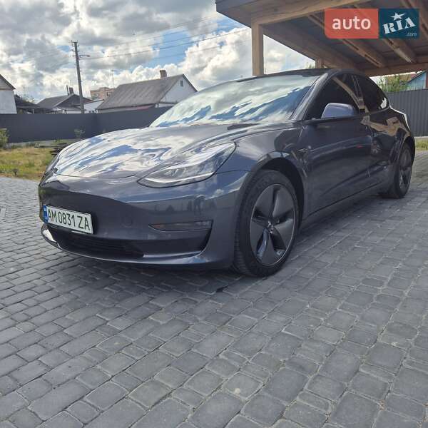 Седан Tesla Model 3 2018 в 