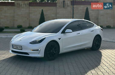 Седан Tesla Model 3 2022 в Одессе