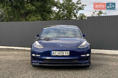 Седан Tesla Model 3 2018 в 