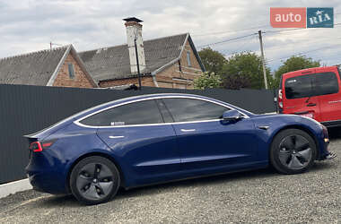 Седан Tesla Model 3 2018 в 