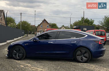 Седан Tesla Model 3 2018 в 
