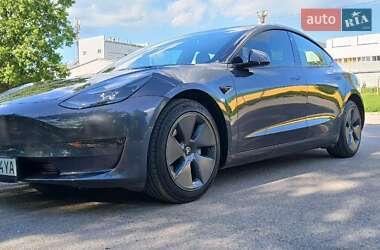 Седан Tesla Model 3 2022 в Харкові