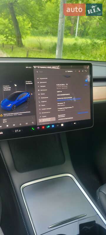 Седан Tesla Model 3 2023 в Киеве