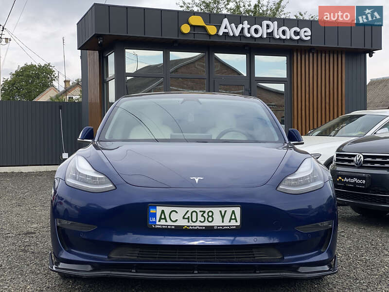 Седан Tesla Model 3 2018 в Луцке фото 104 Седан Tesla Model 3 2018 в Луцке