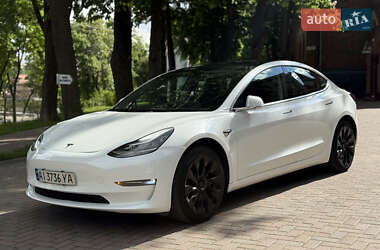 Седан Tesla Model 3 2019 в Сумах