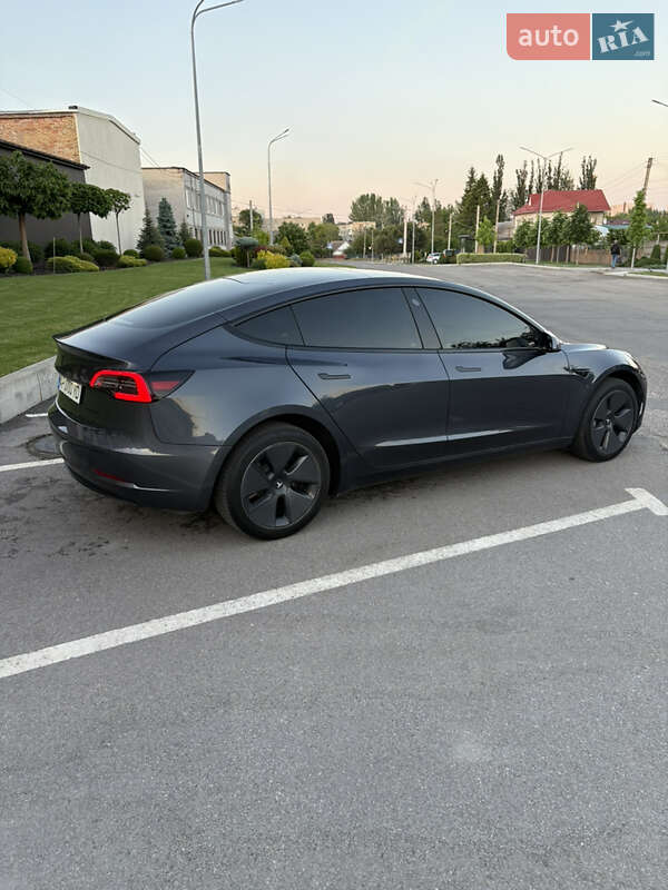 Седан Tesla Model 3 2021 в Запорожье