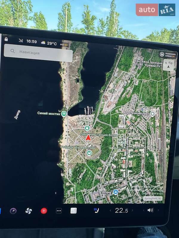 Седан Tesla Model 3 2024 в Дніпрі