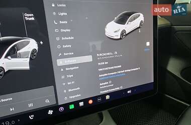 Седан Tesla Model 3 2019 в 