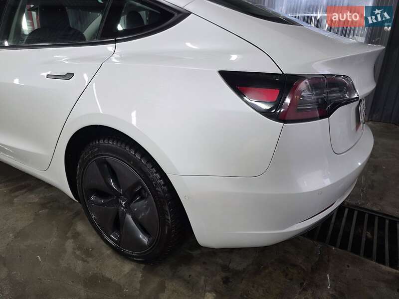 Седан Tesla Model 3 2019 в Киеве фото 6 Седан Tesla Model 3 2019 в Киеве