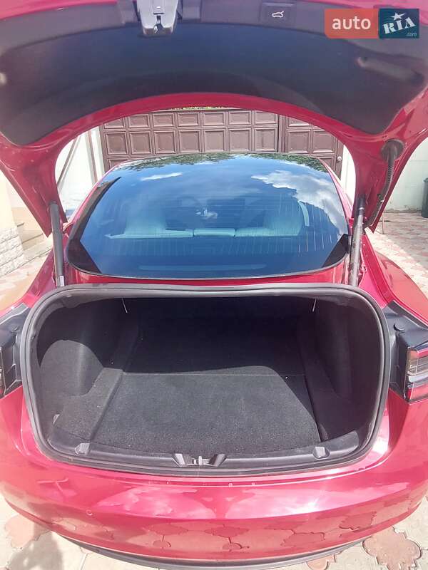 Седан Tesla Model 3 2019 в Харькове