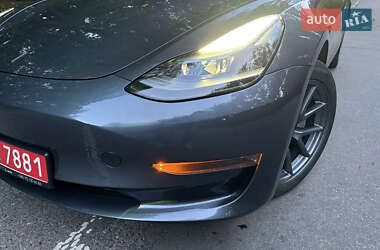 Седан Tesla Model 3 2023 в Полтаве