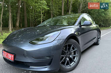 Седан Tesla Model 3 2023 в Полтаве