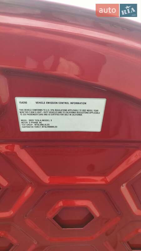 Седан Tesla Model 3 2022 в Львове