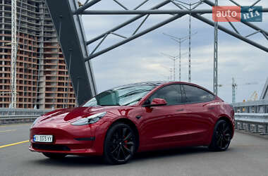 Седан Tesla Model 3 2019 в 