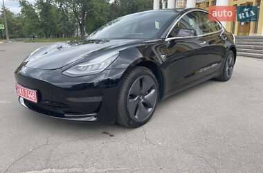 Седан Tesla Model 3 2020 в Киеве