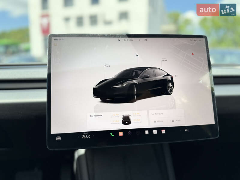 Седан Tesla Model 3 2024 в Вінниці
